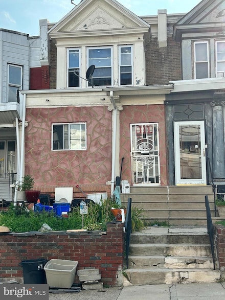 1724 N Redfield St, Philadelphia, PA 19151