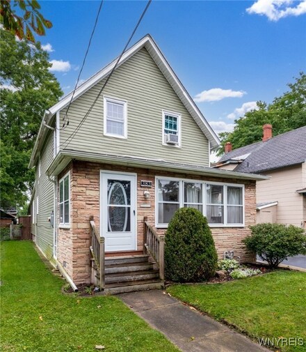 383 Niagara St, North Tonawanda, NY 14120