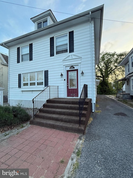 706 N High St, Millville, NJ 08332