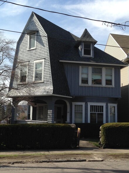 425 Harrison Ave, Scranton, PA 18510