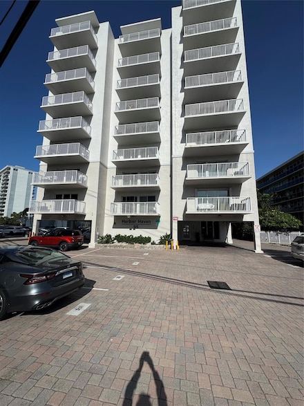 95 N Birch Rd Unit 402, Fort Lauderdale, FL 33304