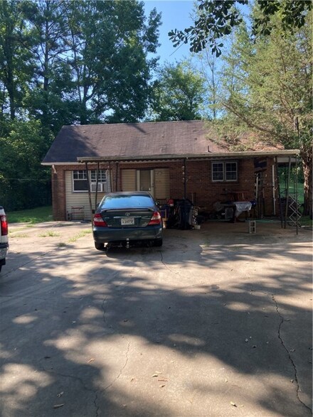 7191 S Highway 11, Westminster, SC 29693