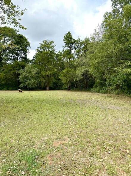 0 E Plum St, Columbus, MS 39702