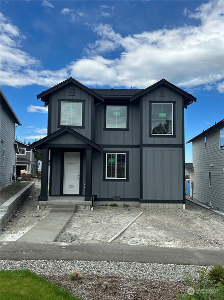 12973 Summer Ln E, Bonney Lake, WA 98391
