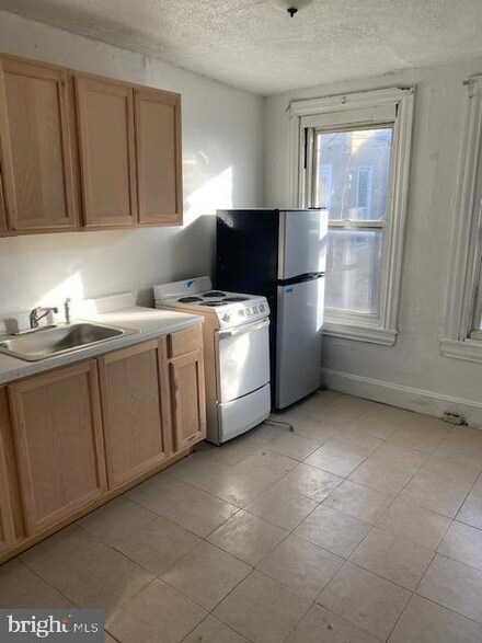 2617 N Bancroft St, Philadelphia, PA 19132