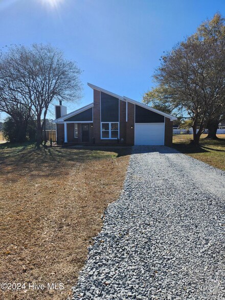 110 Kelly Ct, Goldsboro, NC 27534