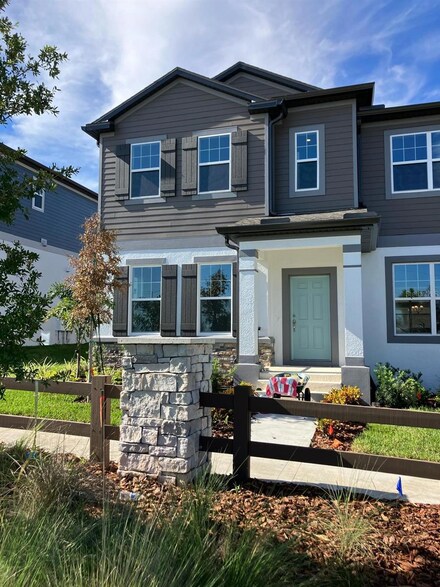 15751 Tollington Alley, Oakland, FL 34787