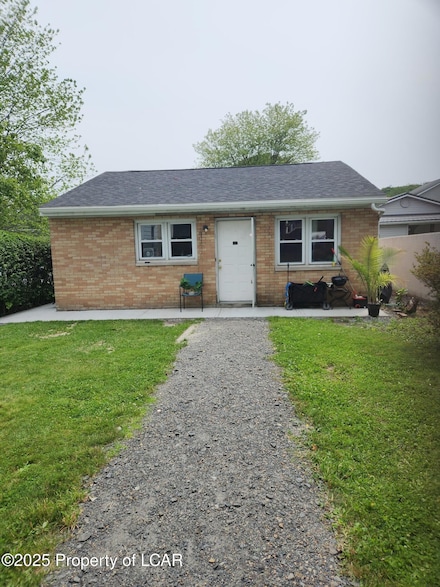 847 Seybert St, Hazleton, PA 18201