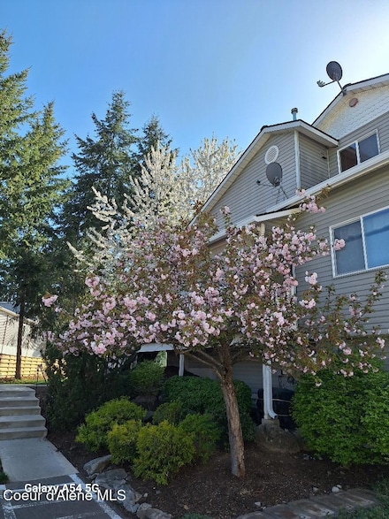 368 E Whispering Pines Ln Unit 6, Coeur D'Alene, ID 83815
