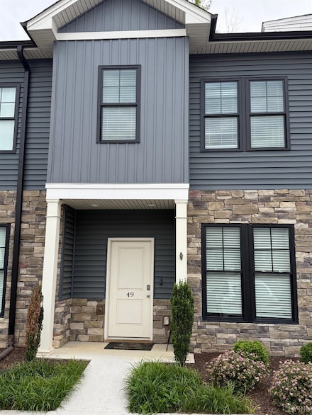 49 Cuddington Ln, Lynchburg, VA 24501