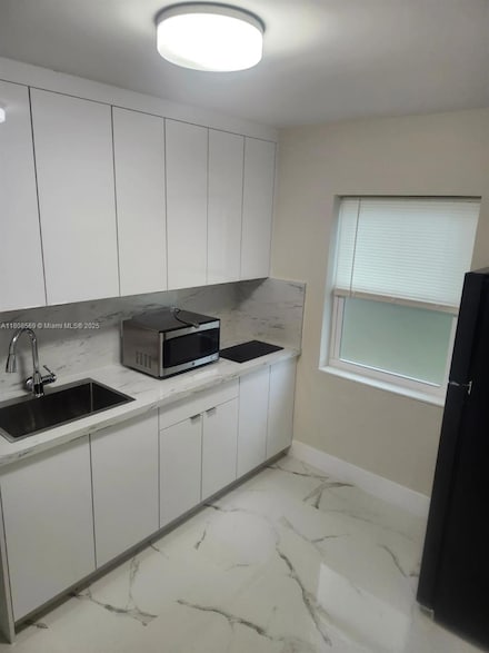 3130 NW 160th St, Opa Locka, FL 33054
