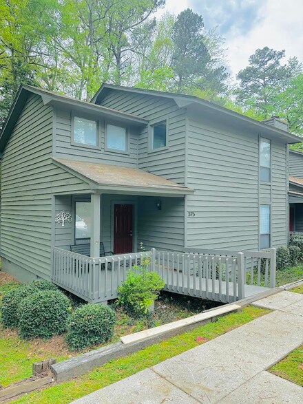 375 Joshua Tree Dr, Martinez, GA 30907