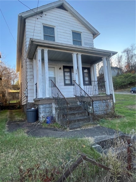678 Mcmahon Ave, Monessen, PA 15062