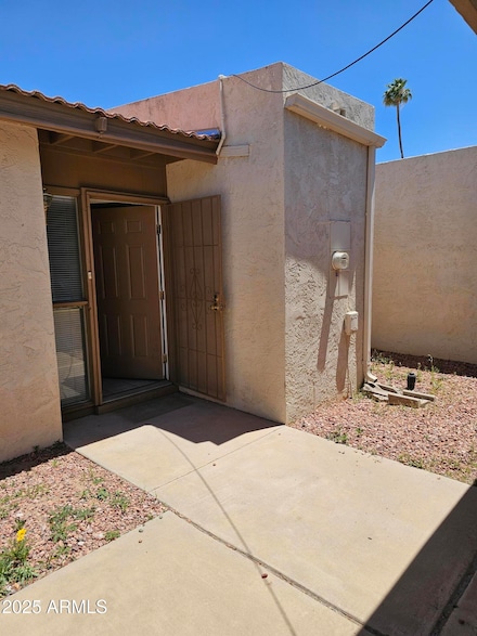 189 Laguna Dr E, Litchfield Park, AZ 85340