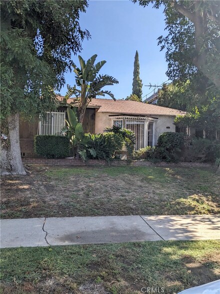 6704 Balboa Blvd, van Nuys, CA 91406