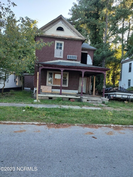 212 E Vine St, Goldsboro, NC 27530