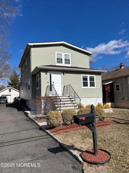 282 Mercer St, Stirling, NJ 07980