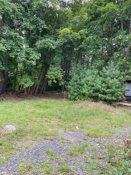 121 Pine St, Bridgewater, MA 02324