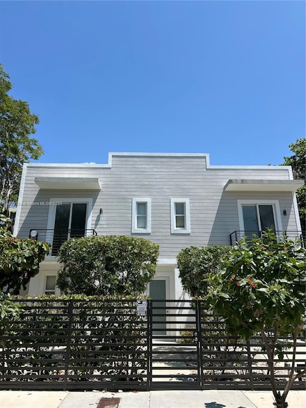 3823 Thomas Ave, Miami, FL 33133