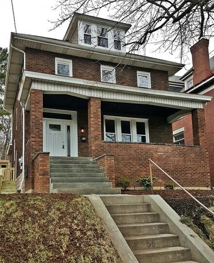 56 Waldorf St, Pittsburgh, PA 15214