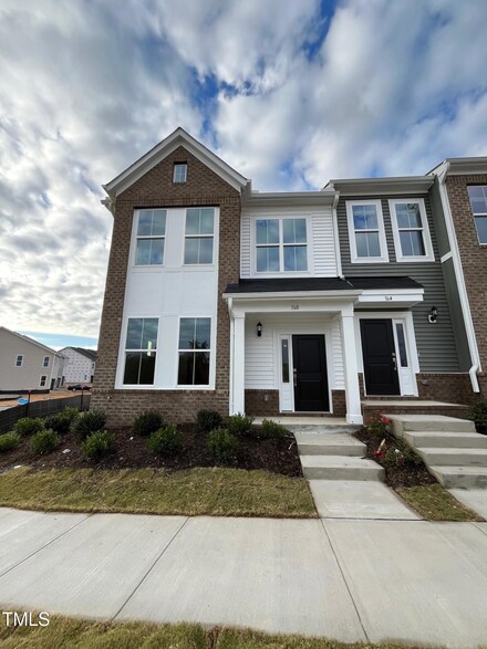 168 Chesapeake Commons St Unit 75, Garner, NC 27529