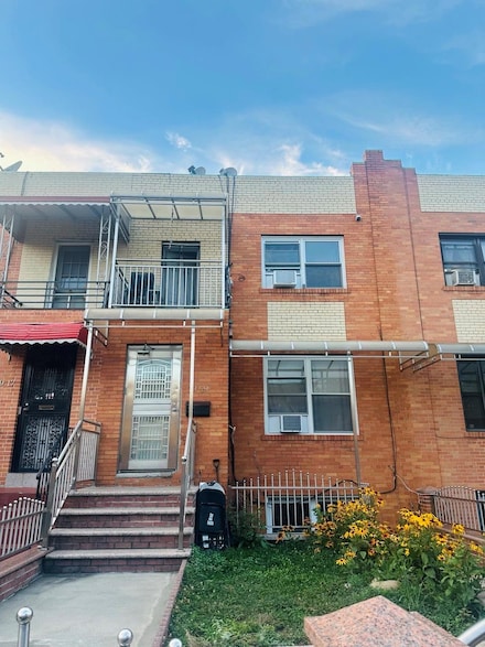 79-19 Calamus Ave, Elmhurst, NY 11373