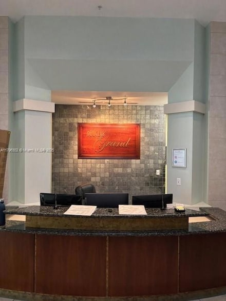 50 Menores Ave Unit 808, Coral Gables, FL 33134