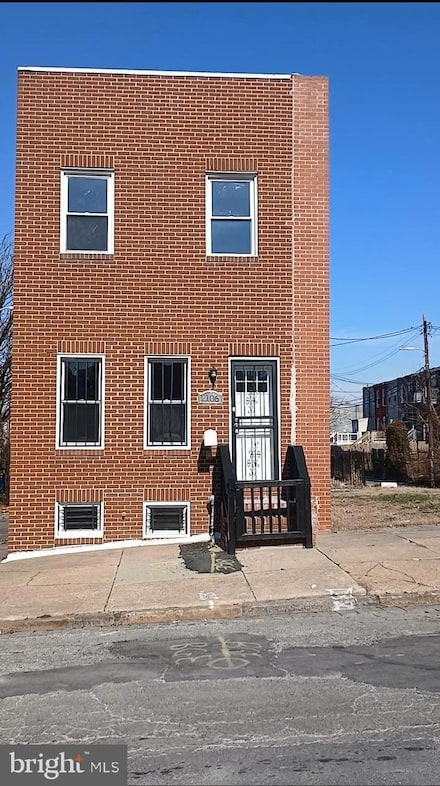 2106 E Lafayette Ave, Baltimore, MD 21213