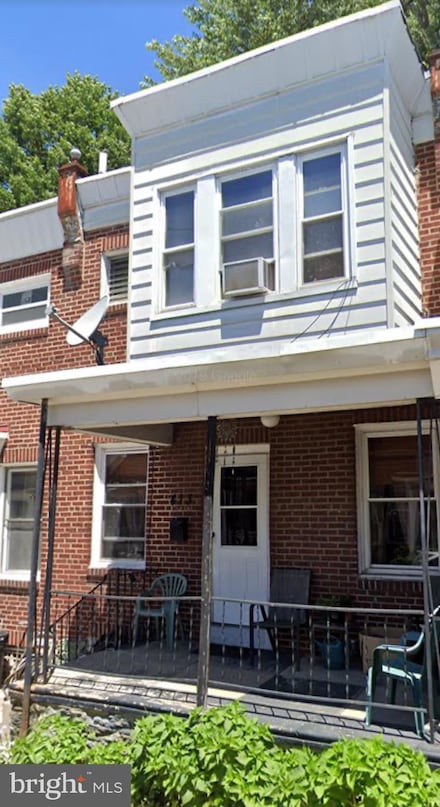 413 Delphine St, Philadelphia, PA 19120