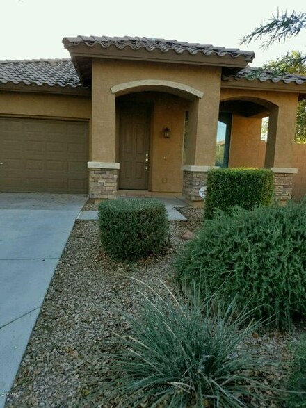 6250 S Amethyst Dr, Chandler, AZ 85249