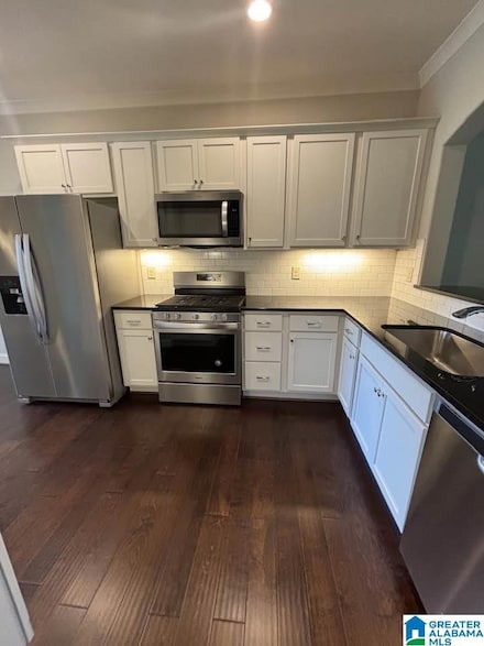 4215 Lennox Dr, Vestavia Hills, AL 35216