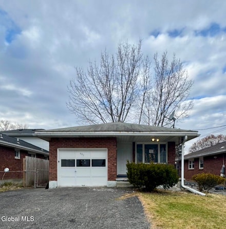 407 Ontario St, Albany, NY 12208