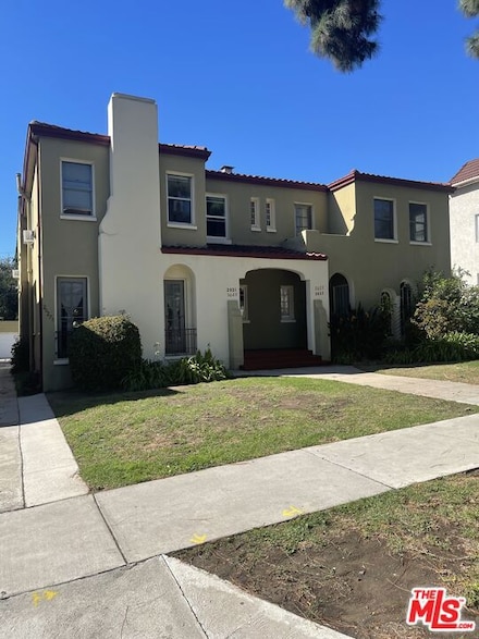 2021 N Vermont Ave, Los Angeles, CA 90027
