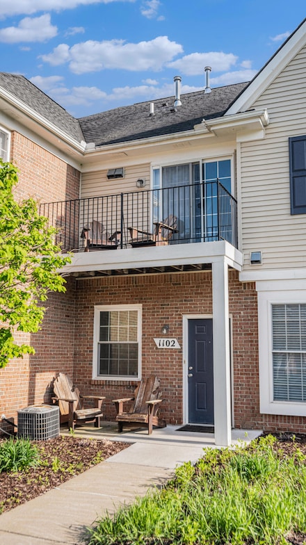 1102 Rial Lake Dr Unit 53, Howell, MI 48843