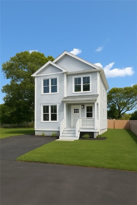 73 Vale St, Pawtucket, RI 02860