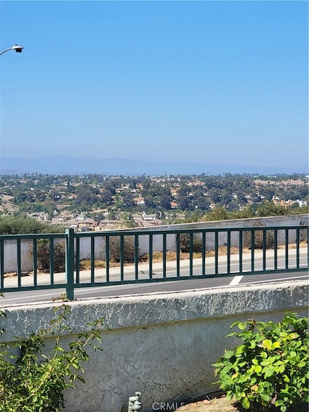 2722 Olympia Dr, Carlsbad, CA 92010