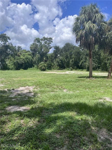 6491 Rich Car Ln, North Fort Myers, FL 33917
