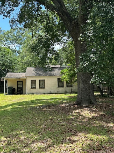 102 Bracewell Ave, Dothan, AL 36301