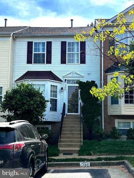 9644 Eaton Woods Place, Lorton, VA 22079