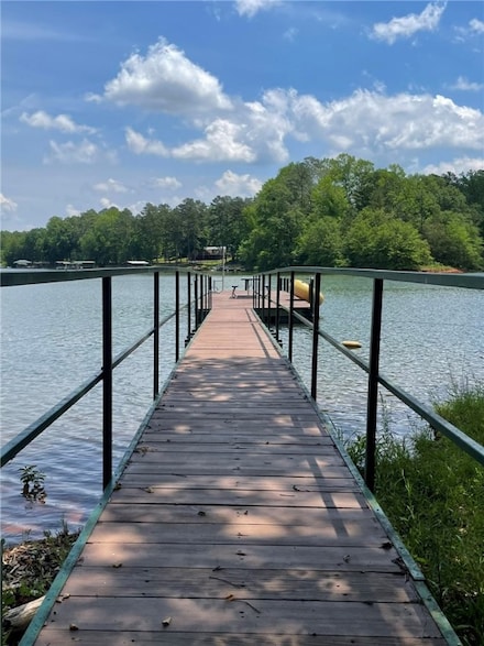 103 Moonlight Dr, Fair Play, SC 29643