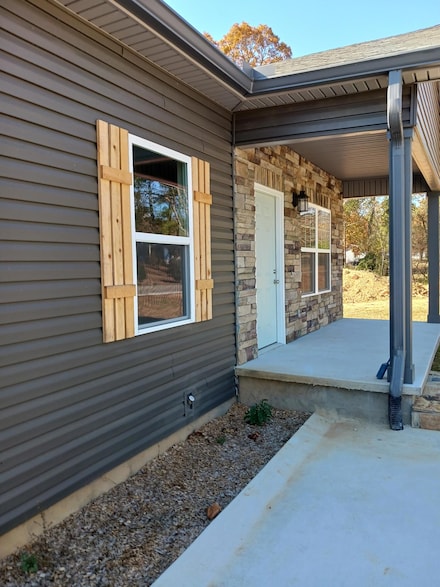 510 Retro Hughes Rd, Sale Creek, TN 37373