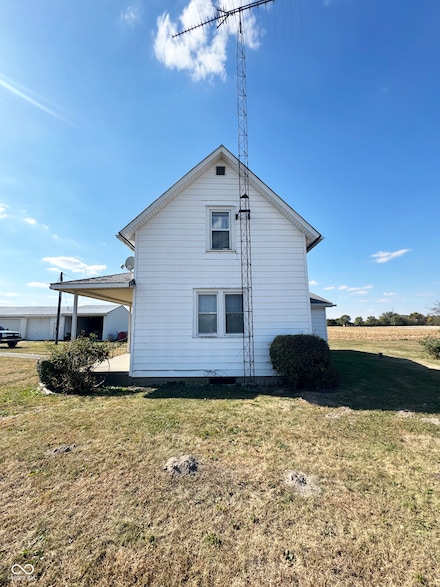 10580 S 300 E, Fairmount, IN 46928