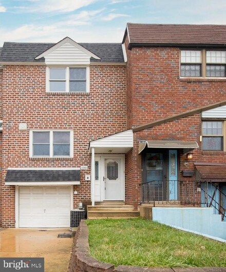 3360 Morning Glory Rd, Philadelphia, PA 19154