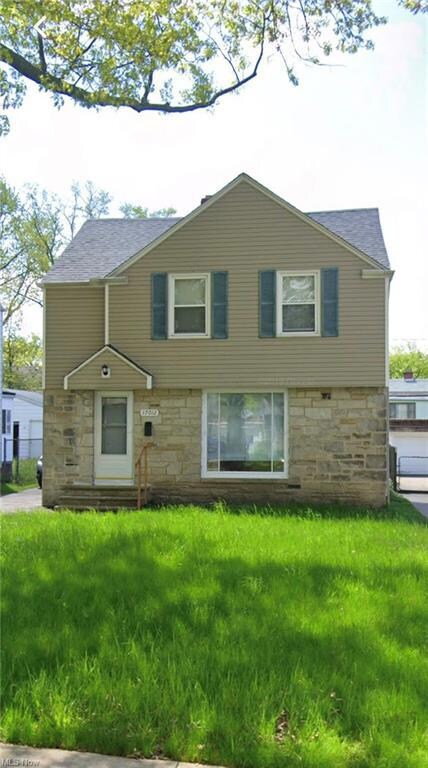 17012 Invermere Ave, Cleveland, OH 44128