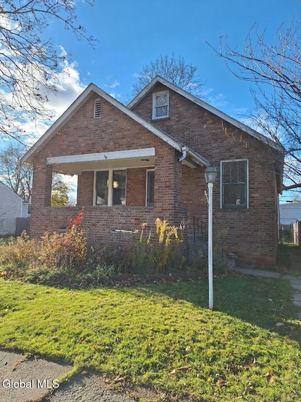 743 6th Ave, Troy, NY 12182