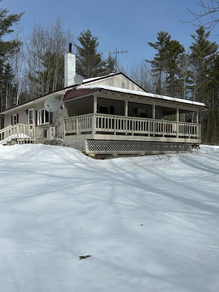 12 Cobb Rd, Stetson, ME 04488