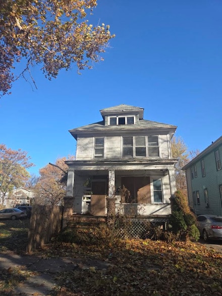 12341 S Parnell Ave, Chicago, IL 60628