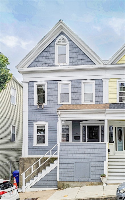 91 Pearl St, Charlestown, MA 02129