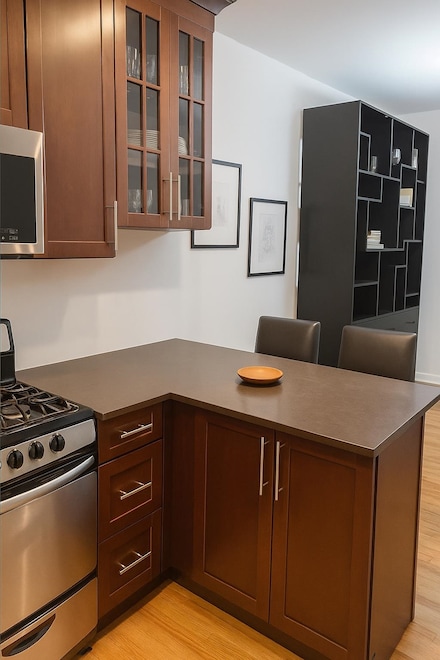 218 Willow Ave Unit 2R, Hoboken, NJ 07030