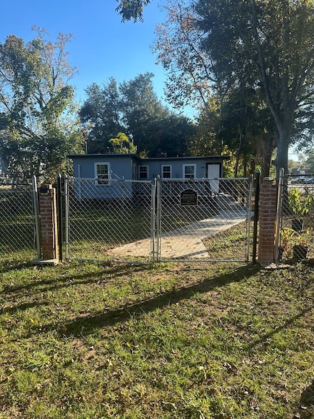 206 W Residence Ave, Albany, GA 31701